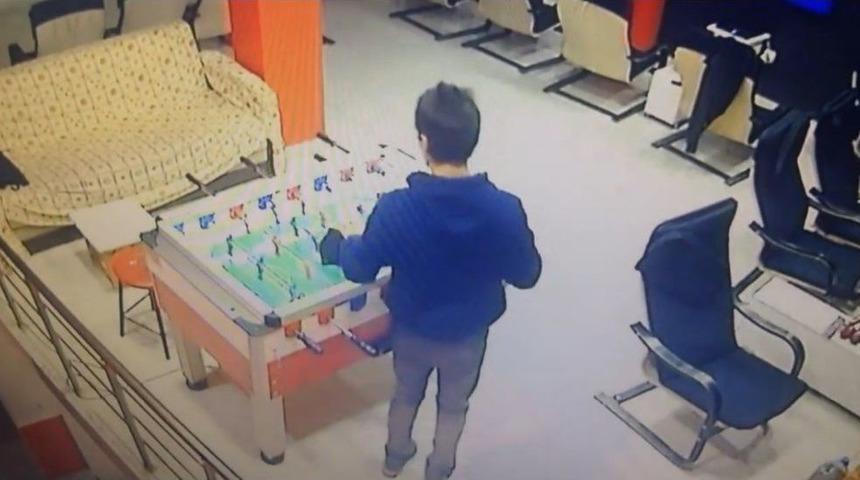 Şanlıurfa&rsquo;da Oyun Konsolu Hırsızlığı