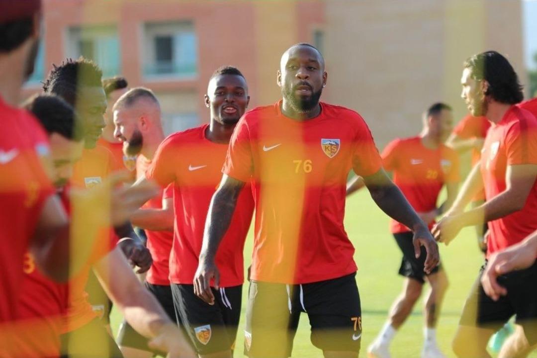 Ertuğrul Sağlam: "başlangıcı &Ccedil;ok &Ouml;nemsiyoruz"