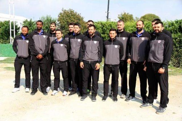 Karesispor Dualarla Başlıyor