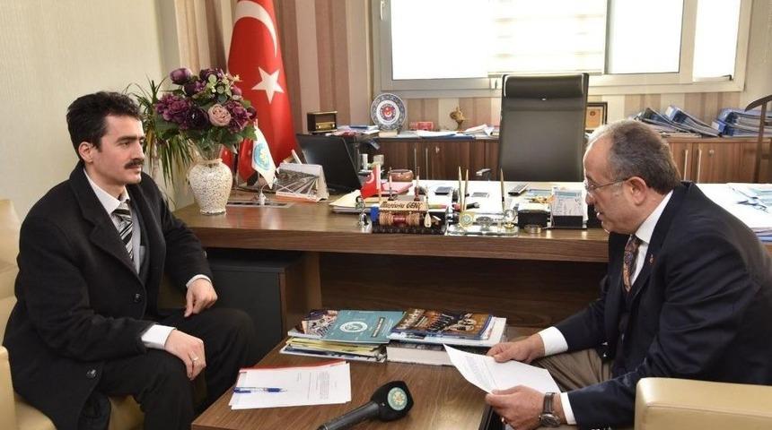 Denetimli Serbestlikten Faydalanan Eski H&uuml;k&uuml;ml&uuml;ler Kamu Yararına &Ccedil;alışacak