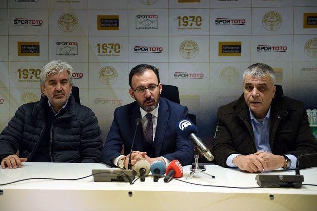 Spor Toto Akhisar Stadı Açılıyor