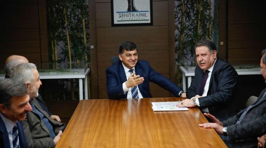 K&uuml;&ccedil;&uuml;k Sanayi Sitesi Esnafından Fadıloğlu&rsquo;na Teşekk&uuml;r Ziyareti