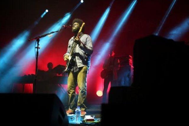 Michael Kiwanuka İstanbul’Da Müzikseverlerle Buluştu