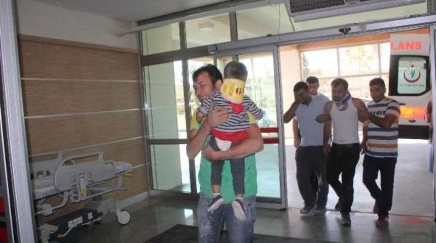 3 Yaşındaki Ikizleri Kaza Ayırdı