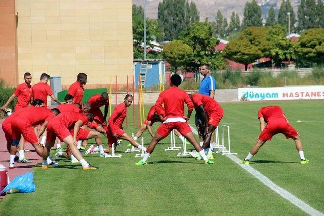 Kayserispor, Bursaspor’a Bileniyor