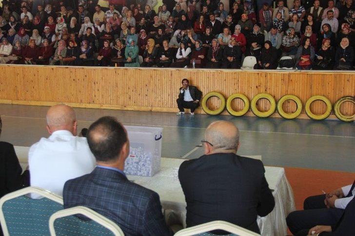 Geçici Asgari Ücretli İşe Girebilmek İçin Saatlerce Beklediler. G2