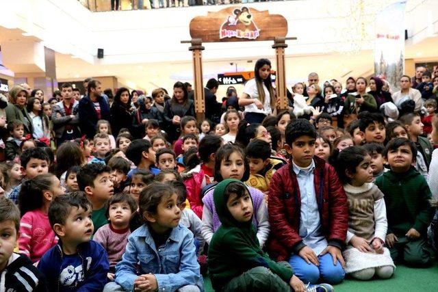 Gaziantepli Çocukların Maşa İle Kocaayı’ya Yoğun İlgisi