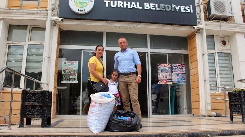 Minik Elif&rsquo;ten &Ouml;rnek Davranış