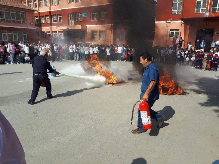 Bem-bir-sen, İtfaiye Haftası’nı Öğrencilerle Kutladı G2