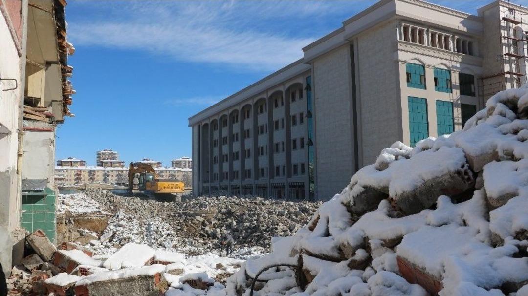 K&ouml;y Otob&uuml;sleri Yer İstiyor