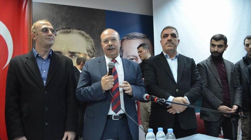 Ak Parti İl Başkanlığına Atanan Budak, Diyarbakır&rsquo;a Geldi