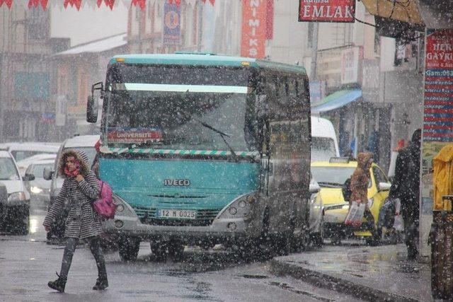 Bingöl’e Yılın İlk Karı Yağdı