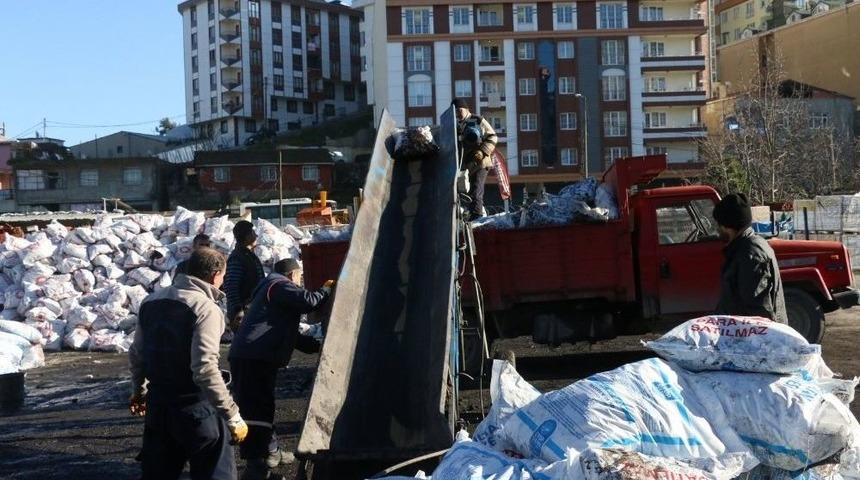 Ey&uuml;psultan&rsquo;da Soğuk Ev Kalmayacak