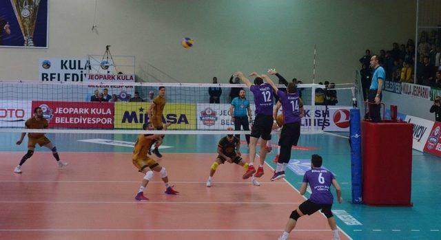 Voleybol Efeler Ligi: Jeopark Kula Belediyespor: 3 - Afyon Belediye Yüntaş: 0