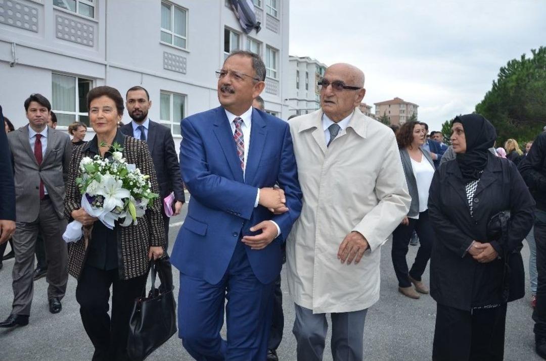&Ccedil;evre Ve Şehircilik Bakanı Mehmet &Ouml;zhaseki: &ldquo;istikrar Abidesi Gibi Ayaktayız&rdquo;