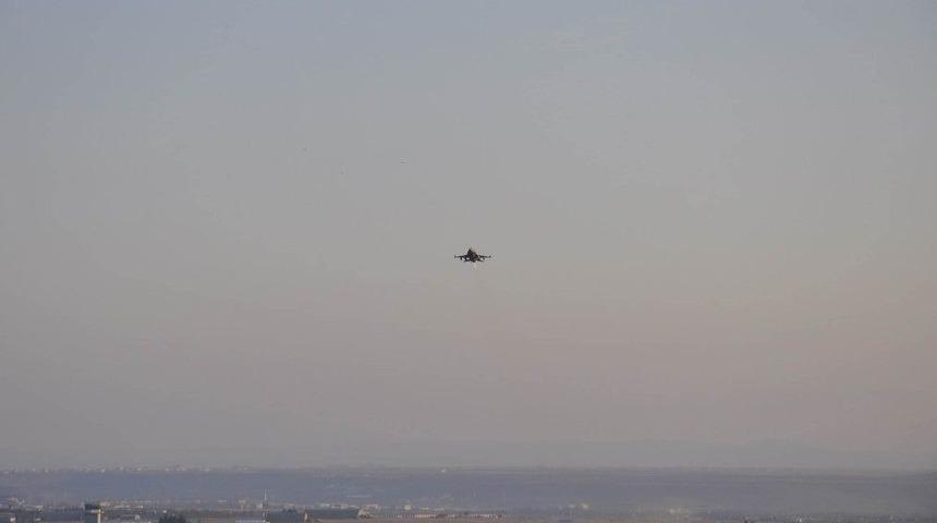 Diyarbakır&rsquo;dan Peş Peşe F-16&rsquo;lar Havalandı
