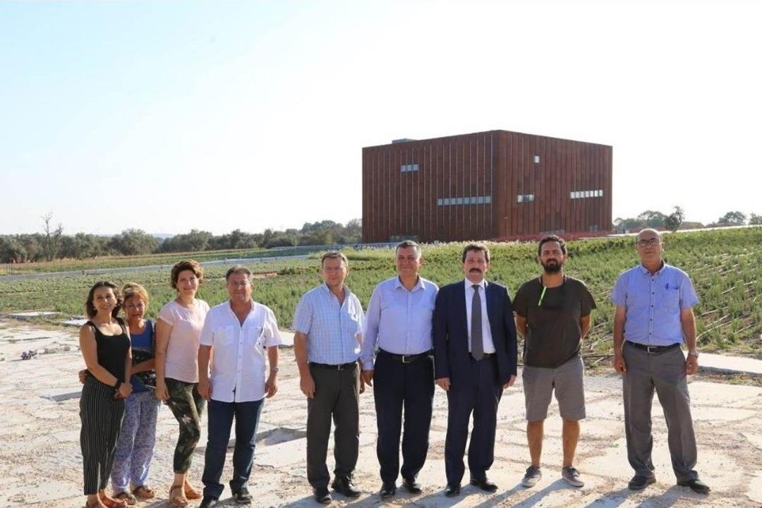 Vali Tavlı&rsquo;dan Troya M&uuml;zesinde İnceleme