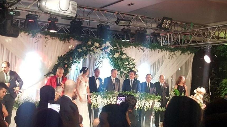Cumhurbaşkanı Erdoğan, Denizli&rsquo;de Nikah T&ouml;renine Katıldı