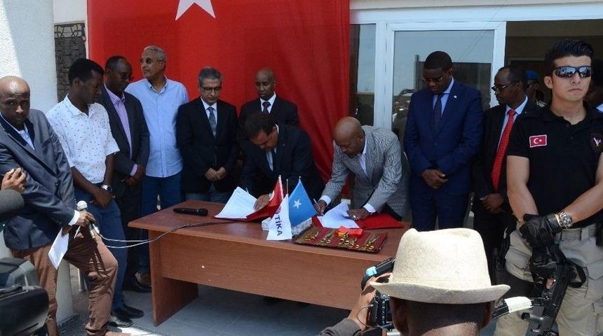 Tika&rsquo;nın Somali&rsquo;de Yaptığı Sivil Havacılık Uygulamalı Eğitim Merkezi Hizmete A&ccedil;ıldı