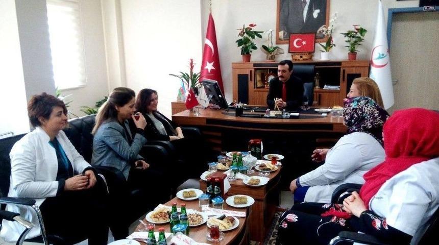 Vali Ünlü’nün Eşi, Hastaları Ziyaret Etti