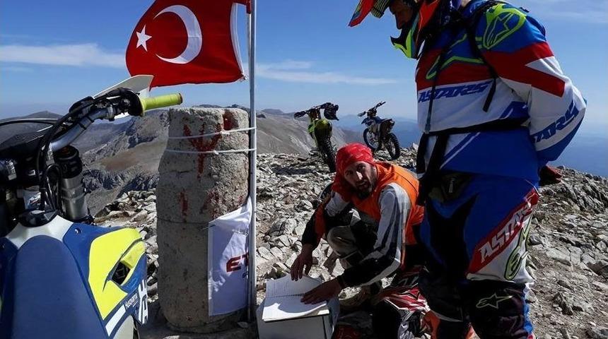 Motokros Şampiyonu Uludağ&rsquo;a Tırmandı