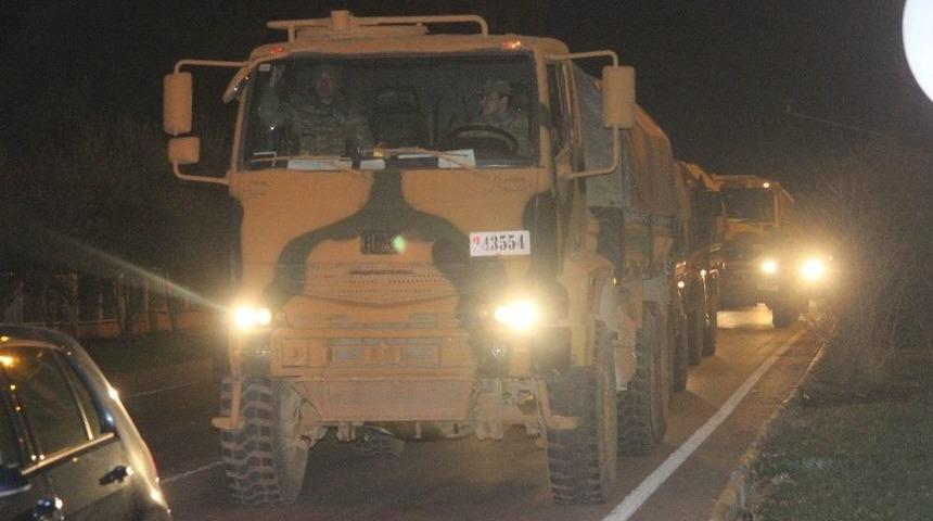 Suriye Sınırına Sevkiyat S&uuml;r&uuml;yor