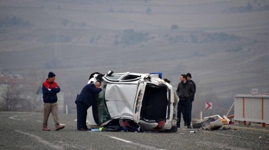 Kastamonu&rsquo;da Takla Atan Otomobilin S&uuml;r&uuml;c&uuml;s&uuml; Yaralandı