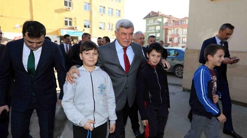 Başkan Karaosmanoğlu, &Ccedil;ocuklara &rsquo;toplu Ulaşımda Saygı&rsquo; Dersi Verdi