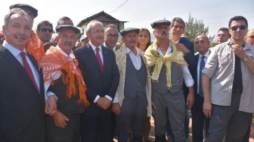 Kılı&ccedil;daroğlu, Bağa Girip &Uuml;z&uuml;m Kesti