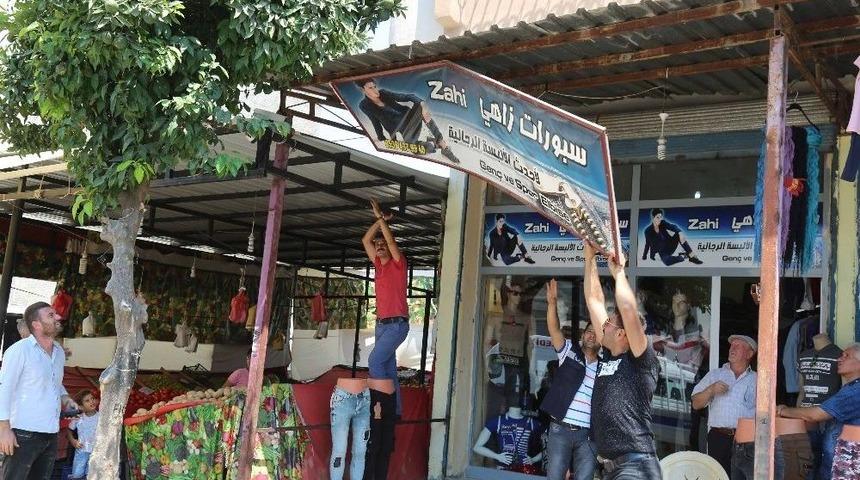 Adana’da Arapça Tabela, Poster Ve Afişler Kaldırıldı