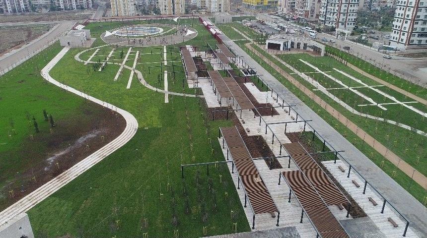 Kent Meydanı’nda Çalışmalar Tamamlandı