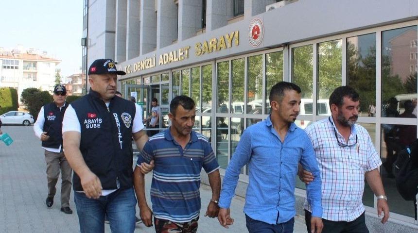 Yaşlı Adamı Darp Edip Para Ve Eşyalarını &Ccedil;aldılar