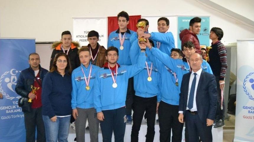 Atıcılar Yarıştı