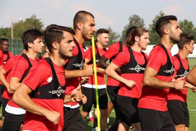 (özel Haber) Eskişehirspor’un Genç Yıldızı Yeni Sezona Hazır