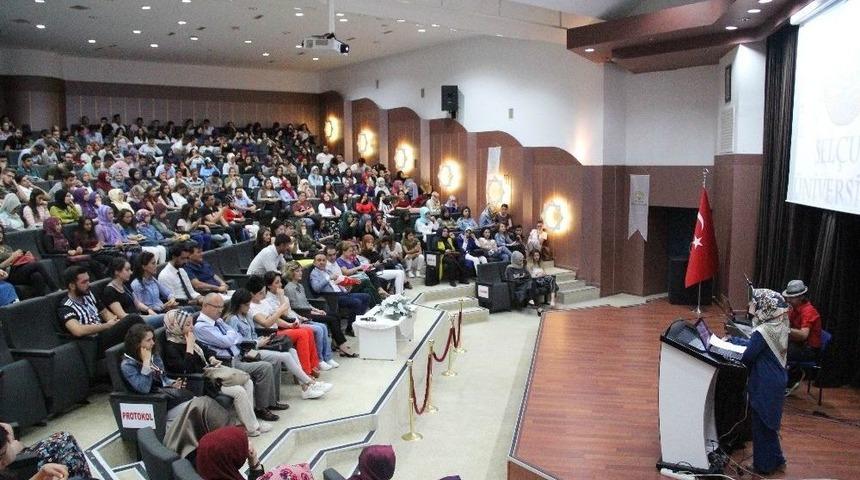 S&uuml; Sağlık Hizmetleri Myo&rsquo;da &Ouml;ğrencilere Oryantasyon Eğitimi