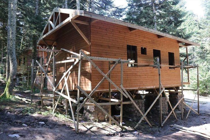 Doğayla Uyumlu 25 Bungalov Ev Gölcük’e Yerleştirildi G2