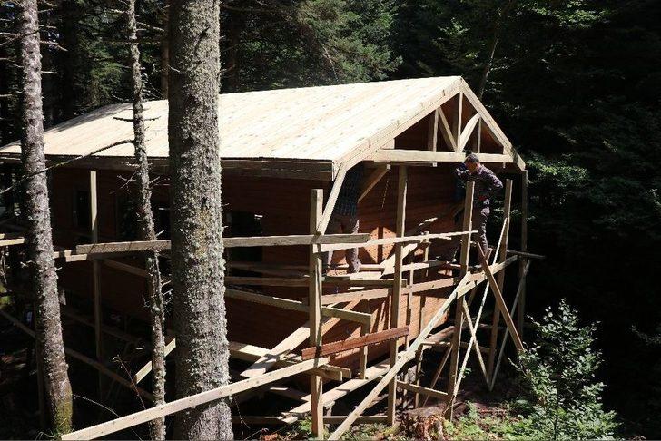 Doğayla Uyumlu 25 Bungalov Ev Gölcük’e Yerleştirildi G4