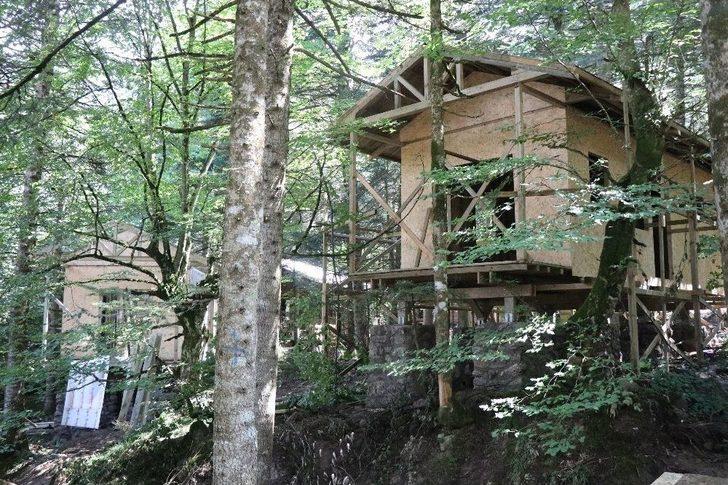 Doğayla Uyumlu 25 Bungalov Ev Gölcük’e Yerleştirildi G5