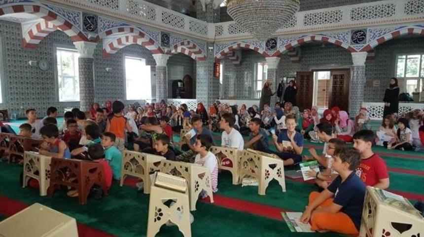 Camilerde ’bağımlılıkla Mücadele’ Seminerleri Veriliyor