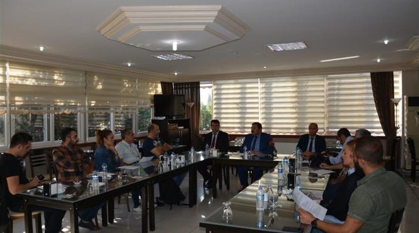 M&uuml;d&uuml;r Ko&ccedil;, Z K&uuml;t&uuml;phane İ&ccedil;in Hayırseverlerden Destek İstedi