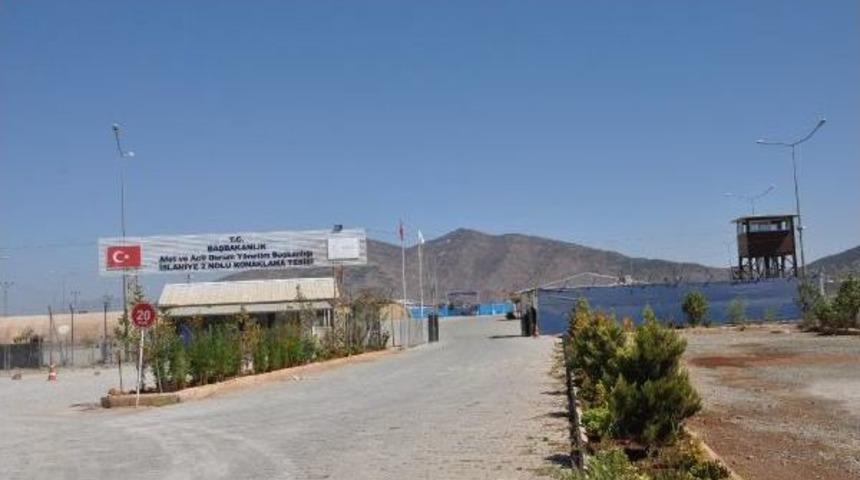 İslahiye'deki &Ccedil;adır Kent Boşaltılıyor