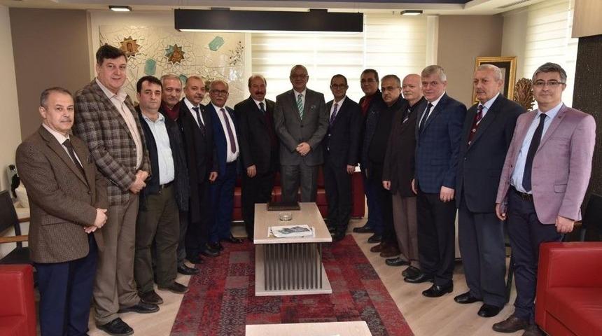 Esnaf Sorunlarını Başkan Ergün’e İletti