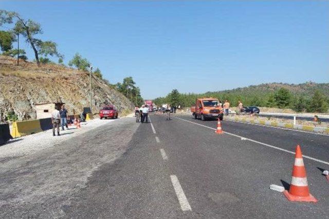 Muğla'da Yol Kontrol Noktasında Kaza: 1'i Polis, 2 Yaralı