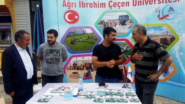 Aiçü Yeni Öğrencilerini Bekliyor