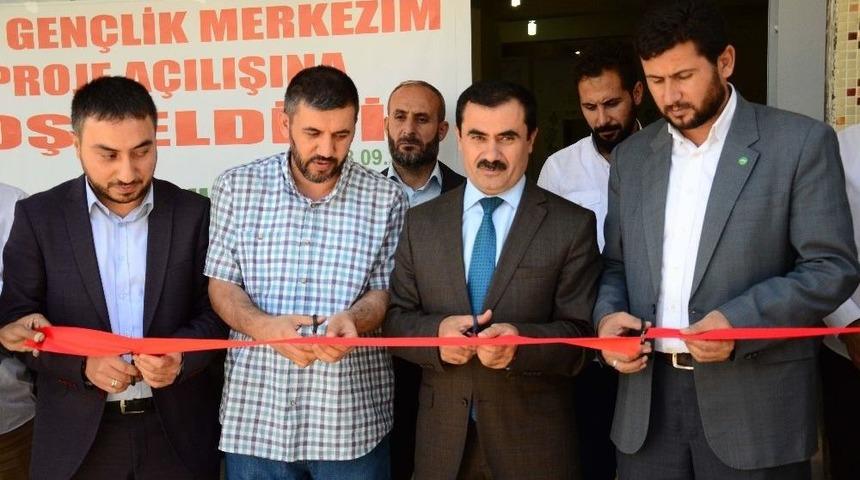 Muş İhh İnsani Yardım Derneği&rsquo;nden &rsquo;gen&ccedil;lik Merkezi&rsquo; A&ccedil;ılışı