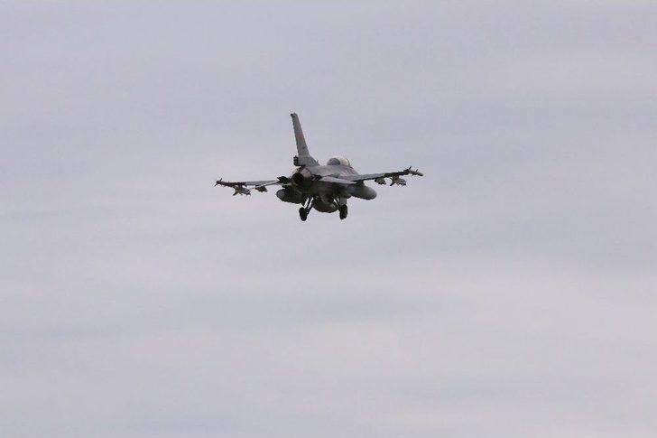 İncirlik’te Savaş Uçağı Hareketliliği G4