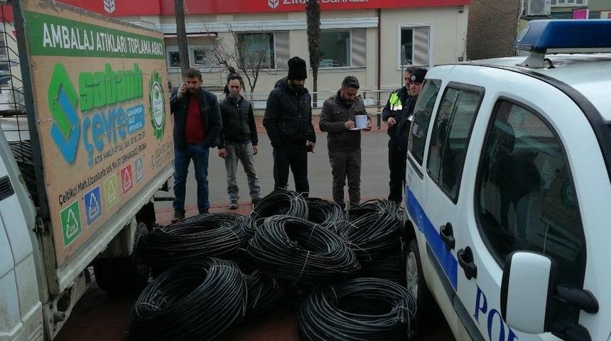 &Ccedil;alınan Sulama Borularının İzini Dedektif Gibi S&uuml;rd&uuml;