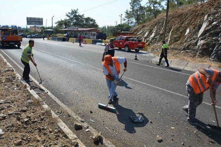 Muğla’da Trafik Kontrolü Yapan Polise Otomobil Çarptı G5