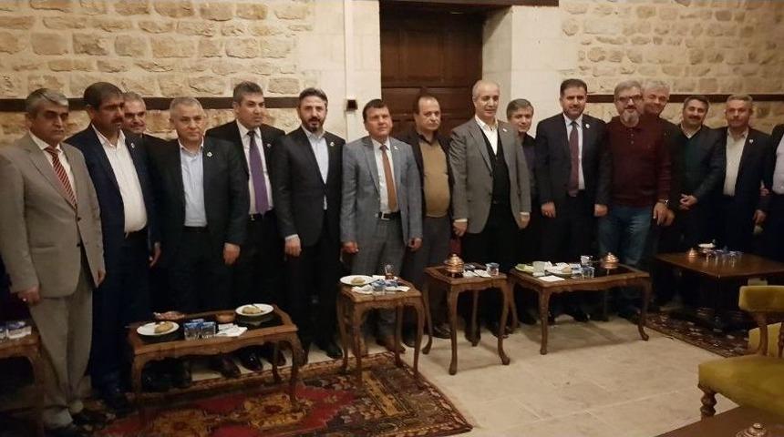 Muhtarlar Milletvekillerini Ağırladı