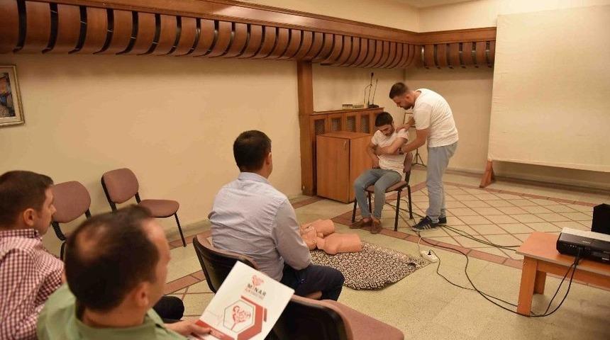 Taşk&ouml;pr&uuml; Belediyesi Personeline İlk Yardım Eğitimi